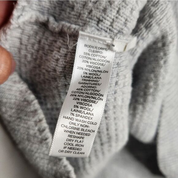 Loft gray honeycomb sweater, size medium - Picture 5 of 5